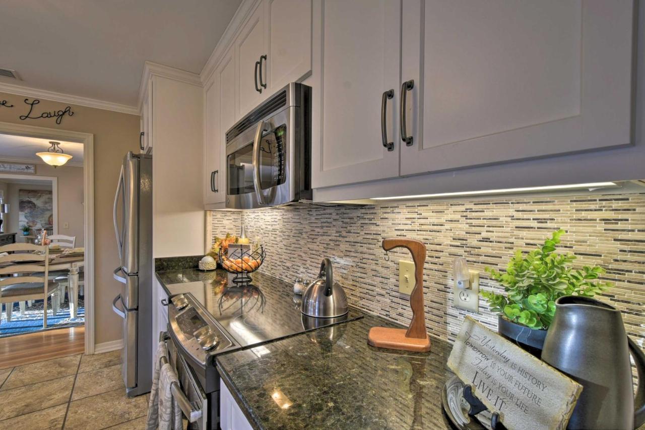 Charming Florence Getaway With Fireplace And Grill! מראה חיצוני תמונה